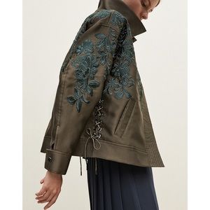 Lewit | Oversize Green Embroidered Jacket | M